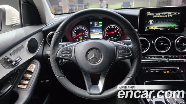 Mercedes-Benz GLC-Class (X253) GLC350e 4MATIC 2018 — фото 17