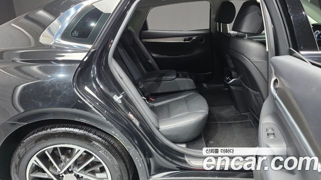 Hyundai Grandeur (IG) 2.5 Premium 2023 — фото 12