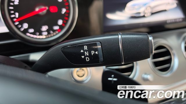 Mercedes-Benz E-Class (W213) E200 Avantgarde 2018 — фото 9