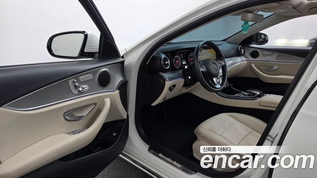 Mercedes-Benz E-Class (W213) E200 Avantgarde 2018 — фото 10