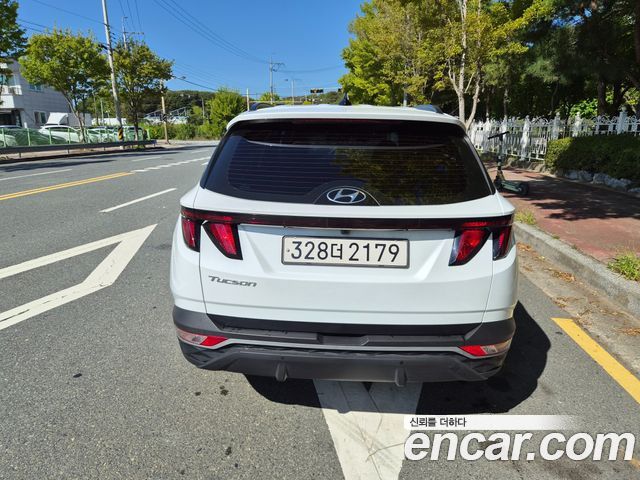 Hyundai Tucson (NX4) Gasoline 1.6 Turbo 2WD Premium 2023 — фото 4