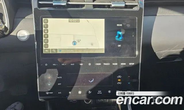 Hyundai Tucson (NX4) Gasoline 1.6 Turbo 2WD Premium 2023 — фото 18