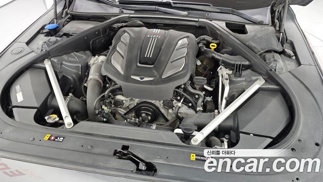 Genesis EQ900 3.3 T-GDI AWD Premiun Luxury 2018 — фото 6