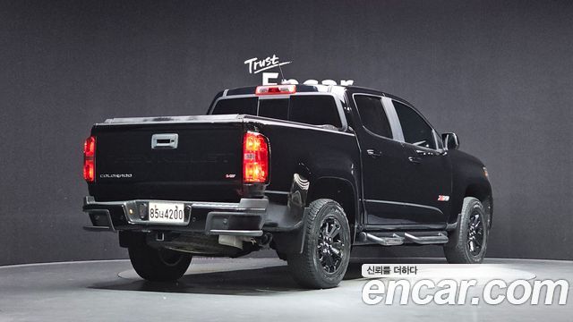 Chevrolet Real New Colorado 3.6 Z71-X Midnight 4WD 2022 — фото 2