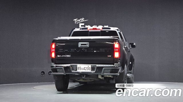 Chevrolet Real New Colorado 3.6 Z71-X Midnight 4WD 2022 — фото 4