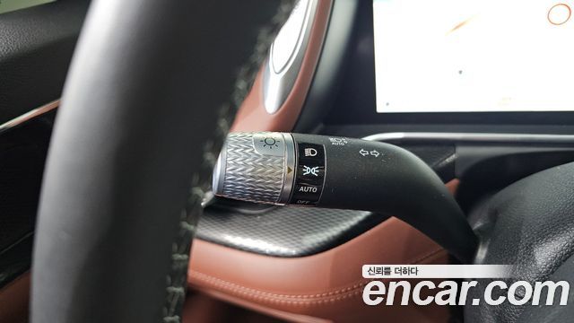 Genesis G90 (RS4) Gasoline 3.5 Turbo AWD 2023 — фото 28