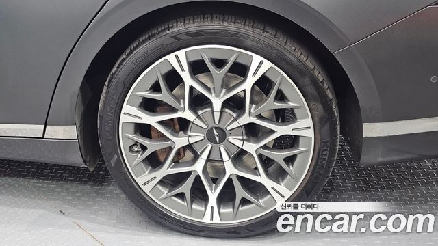 Genesis G90 (RS4) Gasoline 3.5 Turbo e-S/C AWD 2023 — фото 21