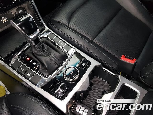 KG Mobility (SsangYong) Beautiful Korando Gasoline 1.5 2WD C5 Plus 2021 — фото 17