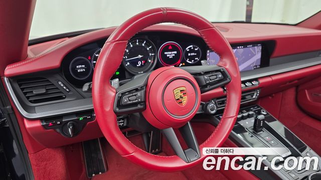 Porsche 911 (992) Carrera 4S Cabriolet 2021 — фото 17