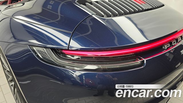 Porsche 911 (992) Carrera 4S Cabriolet 2021 — фото 29