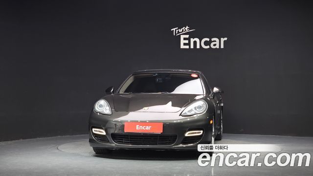 Porsche Panamera 4.8 Turbo 970 2011 — фото 3