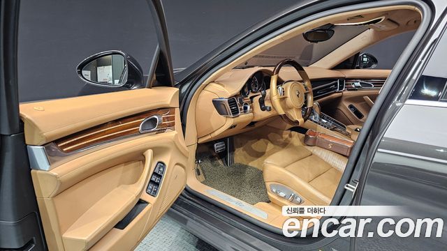 Porsche Panamera 4.8 Turbo 970 2011 — фото 10