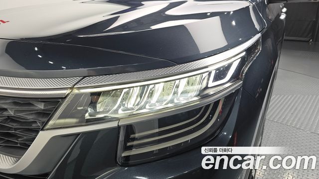 Kia Seltos Diesel 1.6 2WD Noblesse 2020 — фото 22