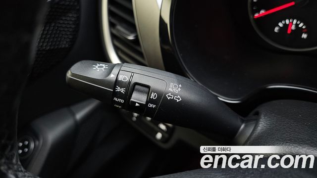 Kia Seltos Diesel 1.6 2WD Noblesse 2020 — фото 30