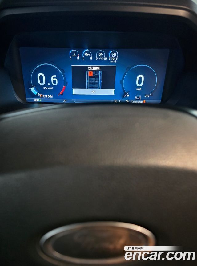 Ford Expedition Platinum 4WD 8Seater 2023 — фото 9
