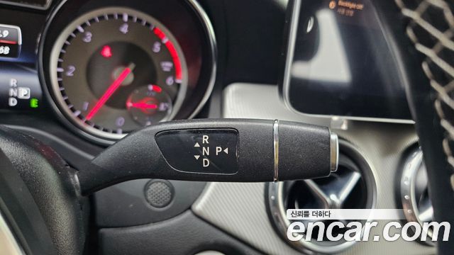 Mercedes-Benz GLA-Class (X156) GLA200 CDI 4MATIC 2015 — фото 9