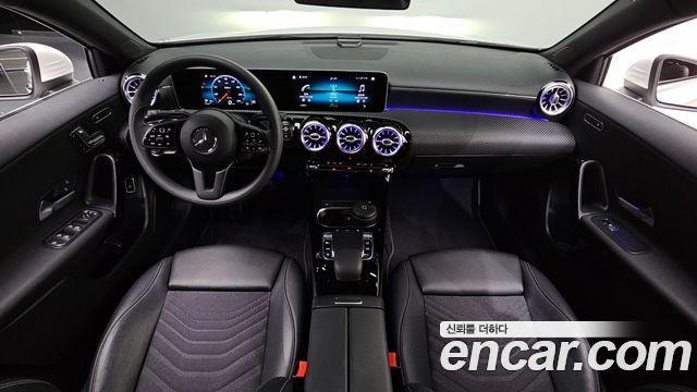 Mercedes-Benz A-Class (W177) A250 4MATIC Sedan 2020 — фото 7