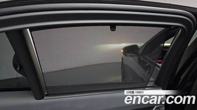 BMW 5 Series (G60) 530e M Sport 2025 — фото 36