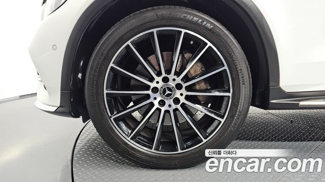 Mercedes-Benz GLC-Class (X253) GLC220 d 4MATIC Premium Coupe 2018 — фото 5