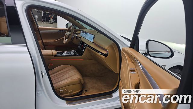 Genesis G80 (RG3) Gasoline 2.5 Turbo AWD 2025 — фото 19