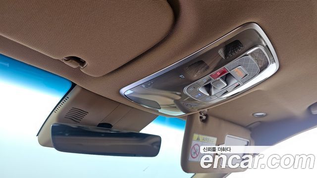 Genesis G80 (RG3) Gasoline 2.5 Turbo AWD 2025 — фото 20