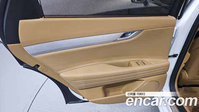 Genesis G80 (RG3) Gasoline 2.5 Turbo AWD 2025 — фото 25