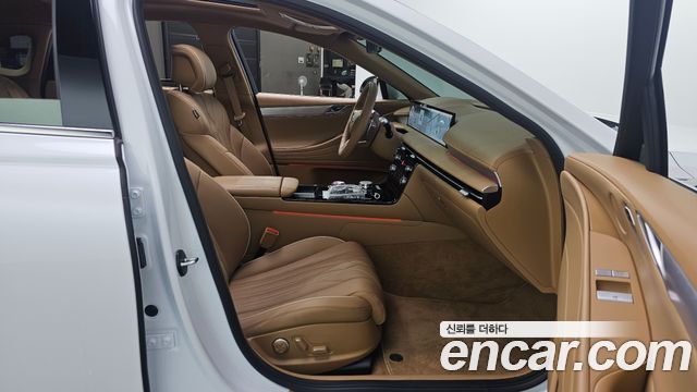 Genesis G80 (RG3) Gasoline 2.5 Turbo AWD 2025 — фото 26