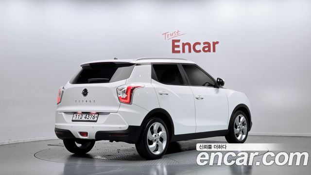 KG Mobility (SsangYong) Tivoli LX 2WD DLX 2015 — фото 2