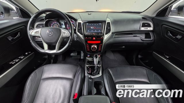 KG Mobility (SsangYong) Tivoli LX 2WD DLX 2015 — фото 7