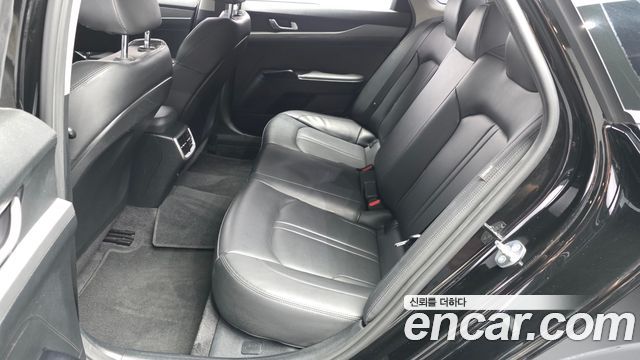 Kia K5 (III) 2.0 Trendy 2023 — фото 12