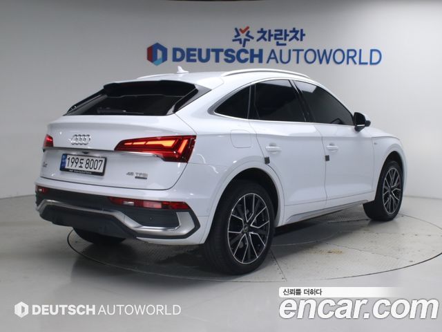 Audi Q5 (FY) 45 TFSI Quattro Sportback Premium 2022 — фото 2