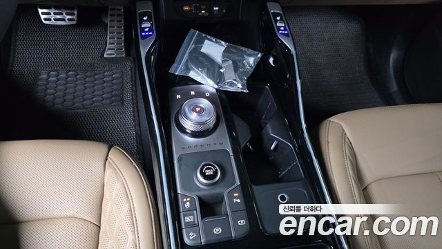 Kia Sorento (IV) HEV 1.6 2WD Gravity 2024 — фото 9