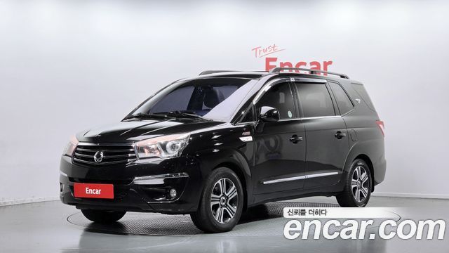KG Mobility (SsangYong) Korando Turismo 4WD 9-Seater Adventure 60th Edition 2015 — фото 1