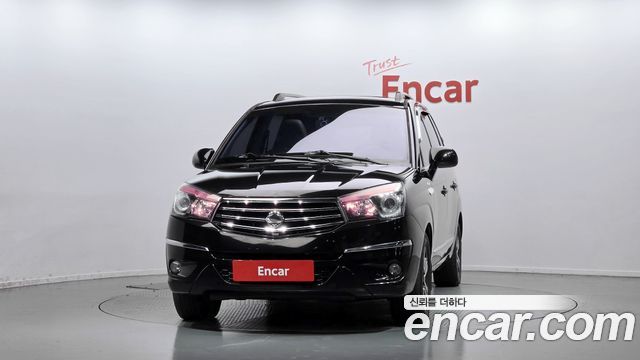KG Mobility (SsangYong) Korando Turismo 4WD 9-Seater Adventure 60th Edition 2015 — фото 3
