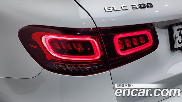 Mercedes-Benz GLC-Class (X253) GLC300 4MATIC 2020 — фото 23