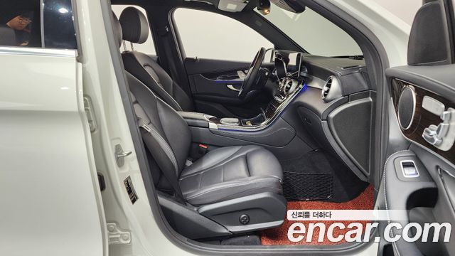 Mercedes-Benz GLC-Class (X253) GLC300 4MATIC 2020 — фото 26