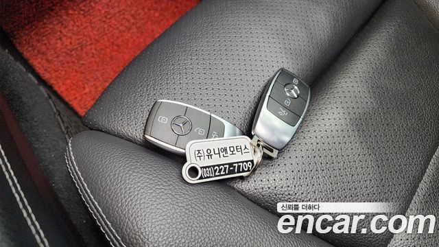 Mercedes-Benz GLC-Class (X253) GLC300 4MATIC 2020 — фото 28