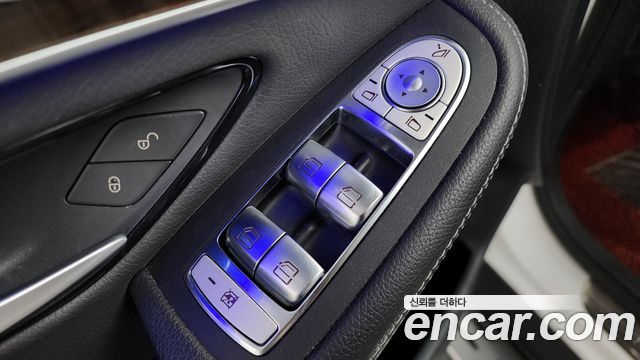 Mercedes-Benz GLC-Class (X253) GLC300 4MATIC 2020 — фото 29