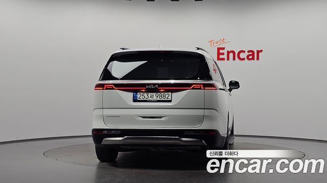 Kia Carnival (IV) Gasoline 9-Seater Signature 2023 — фото 4