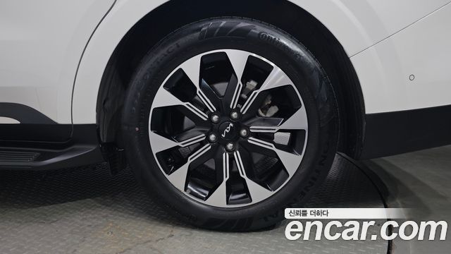 Kia Carnival (IV) Gasoline 9-Seater Signature 2023 — фото 21
