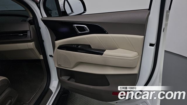 Kia Carnival (IV) Gasoline 9-Seater Signature 2023 — фото 25