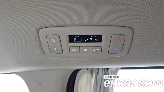Kia Carnival (IV) Gasoline 9-Seater Signature 2023 — фото 34