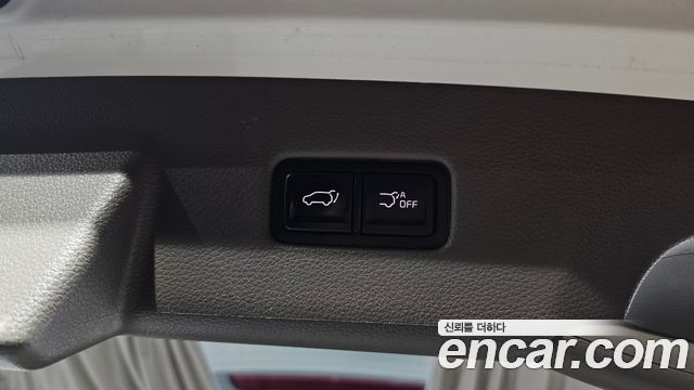 Kia Carnival (IV) Gasoline 9-Seater Signature 2023 — фото 38
