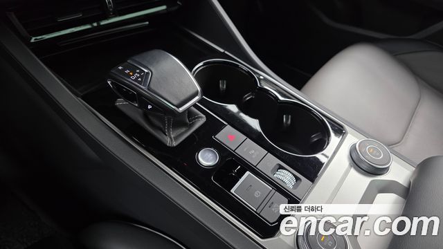 Volkswagen Touareg (III) 3.0 TDI R-Line 2023 — фото 9