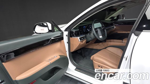 Hyundai Grandeur (GN7) 2,5 Gasoline 2WD Honors 2026 — фото 10