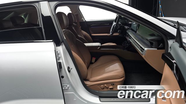 Hyundai Grandeur (GN7) 2,5 Gasoline 2WD Honors 2026 — фото 26