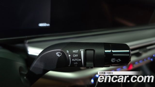 Hyundai Grandeur (GN7) 2,5 Gasoline 2WD Honors 2026 — фото 30