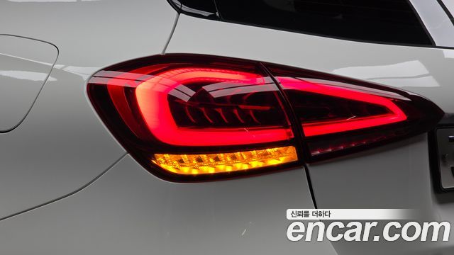 Mercedes-Benz A-Class (W177) A220 Hatchback 2022 — фото 23