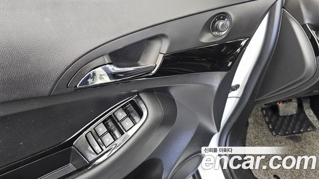 Chevrolet Orlando 1.6 Diesel LT Safety 2016 — фото 34