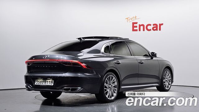 Hyundai Grandeur Hybrid (IG) Calligraphy 2020 — фото 2